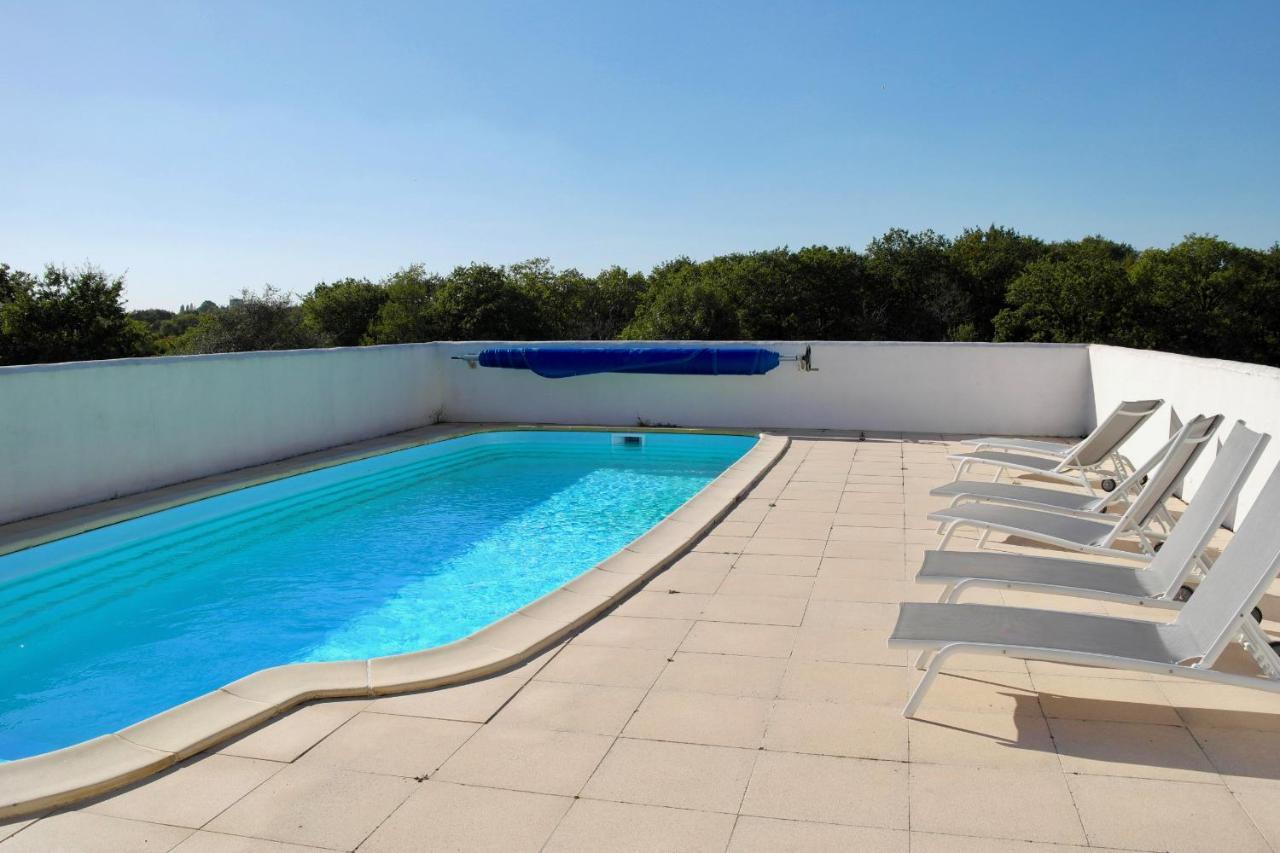 Maison Pour 4 A La Campagne Avec Piscine Commequiers Exteriör bild